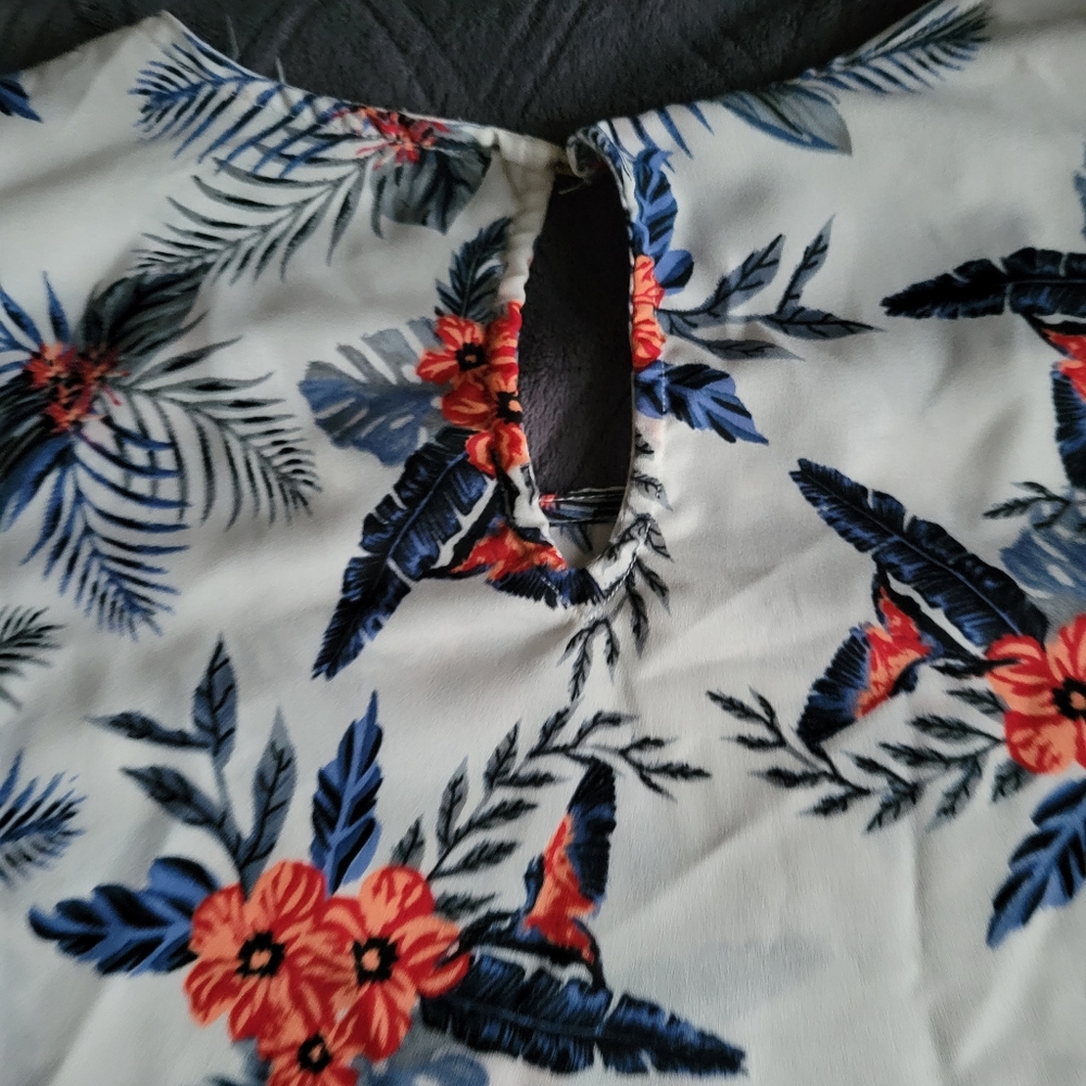 Tropical top - Picture 5 of 5